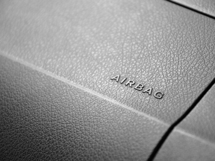 Photo by Dietmar Janssen: https://www.pexels.com/photo/car-airbag-panel-396007/