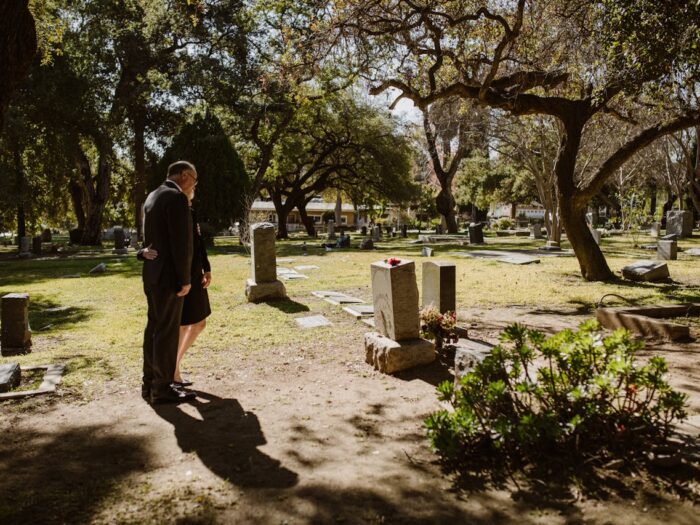 Photo by RDNE Stock project: https://www.pexels.com/photo/a-couple-grieving-at-the-cemetery-6841411/